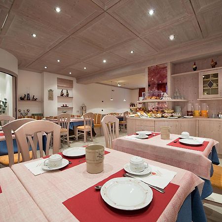 Hotel Garni Oasi Livigno Zewnętrze zdjęcie