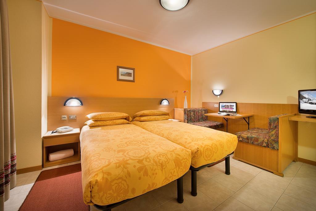 Hotel Garni Oasi Livigno Pokój zdjęcie